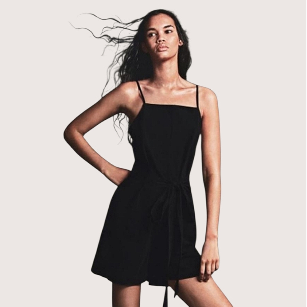 ZARA Retro Style Peep Hole Back Tie Waist Romper Shorts